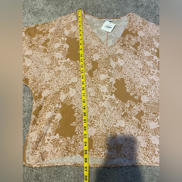Floral Print Oversized V Neck Blouse SZ Small - Picture 5 of 9